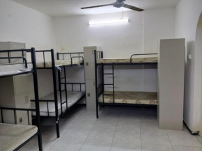 SHARING BED SPACE FOR MALE near DUBAI BUS STOP